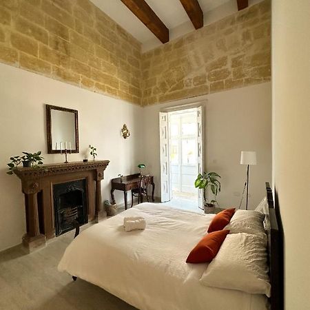 L'Artist Casa Micallef Hostel Valletta Buitenkant foto